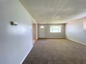 219 N Claypool Rd - Photo 1 of 1