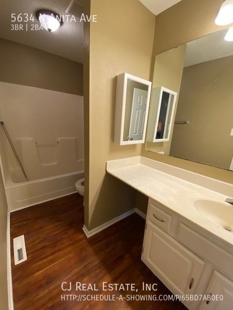 5634 N Anita Ave - Photo 7 of 10