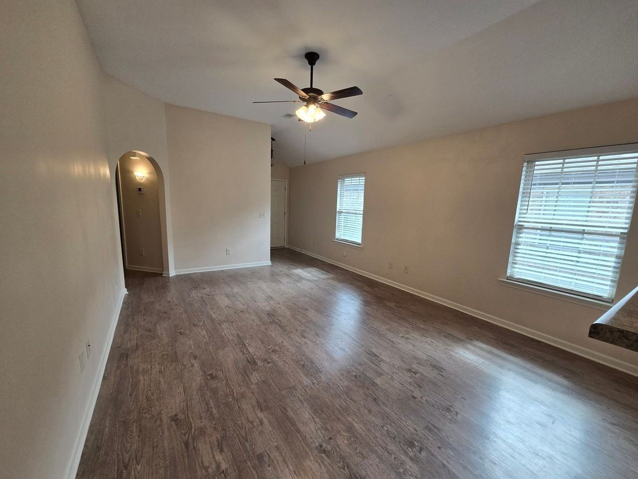 456 Buena Vista Way - Photo 3 of 20