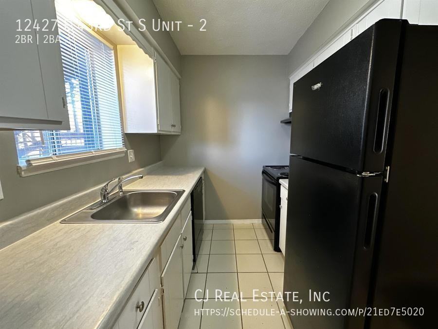 12427 E 43rd St S #2 - Photo 6 of 10