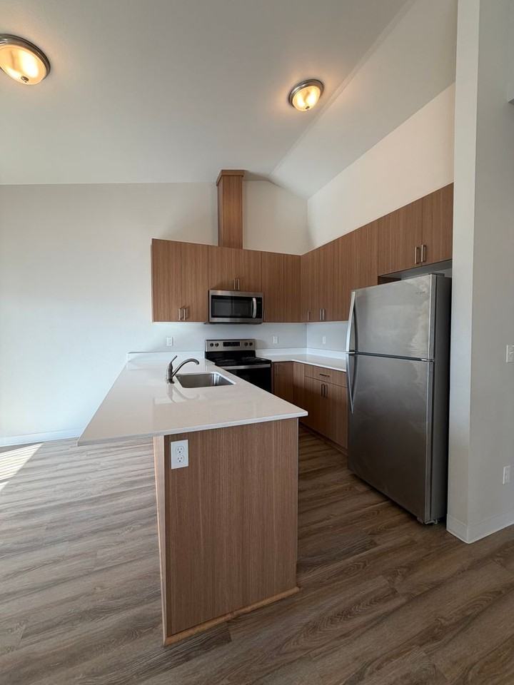 1070 Winfield St. NE - Photo 2 of 23