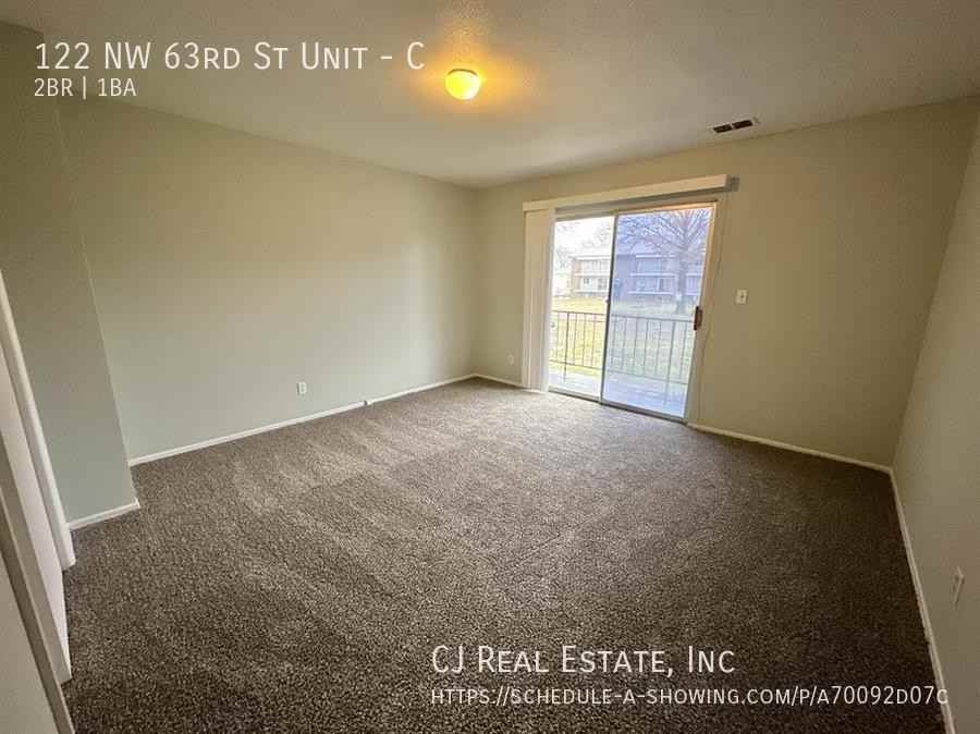 122 Nw 63rd St #C - Photo 5 of 9