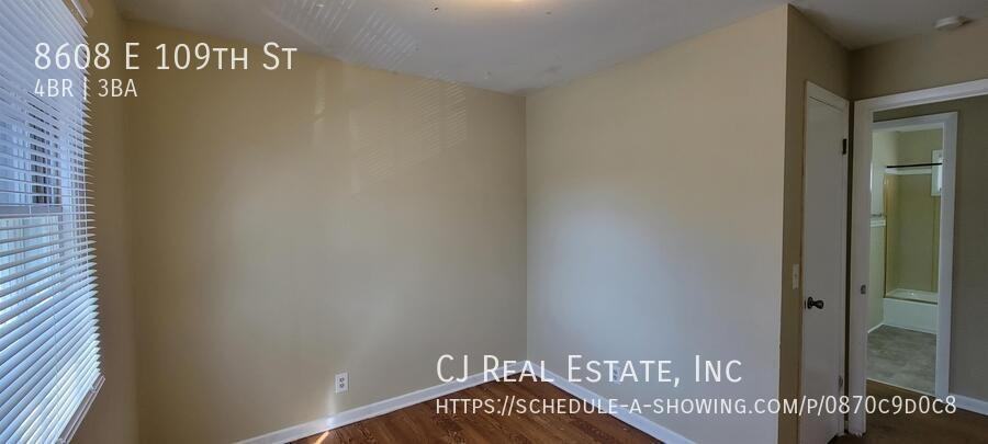 8608 E 109th St - Photo 3 of 9