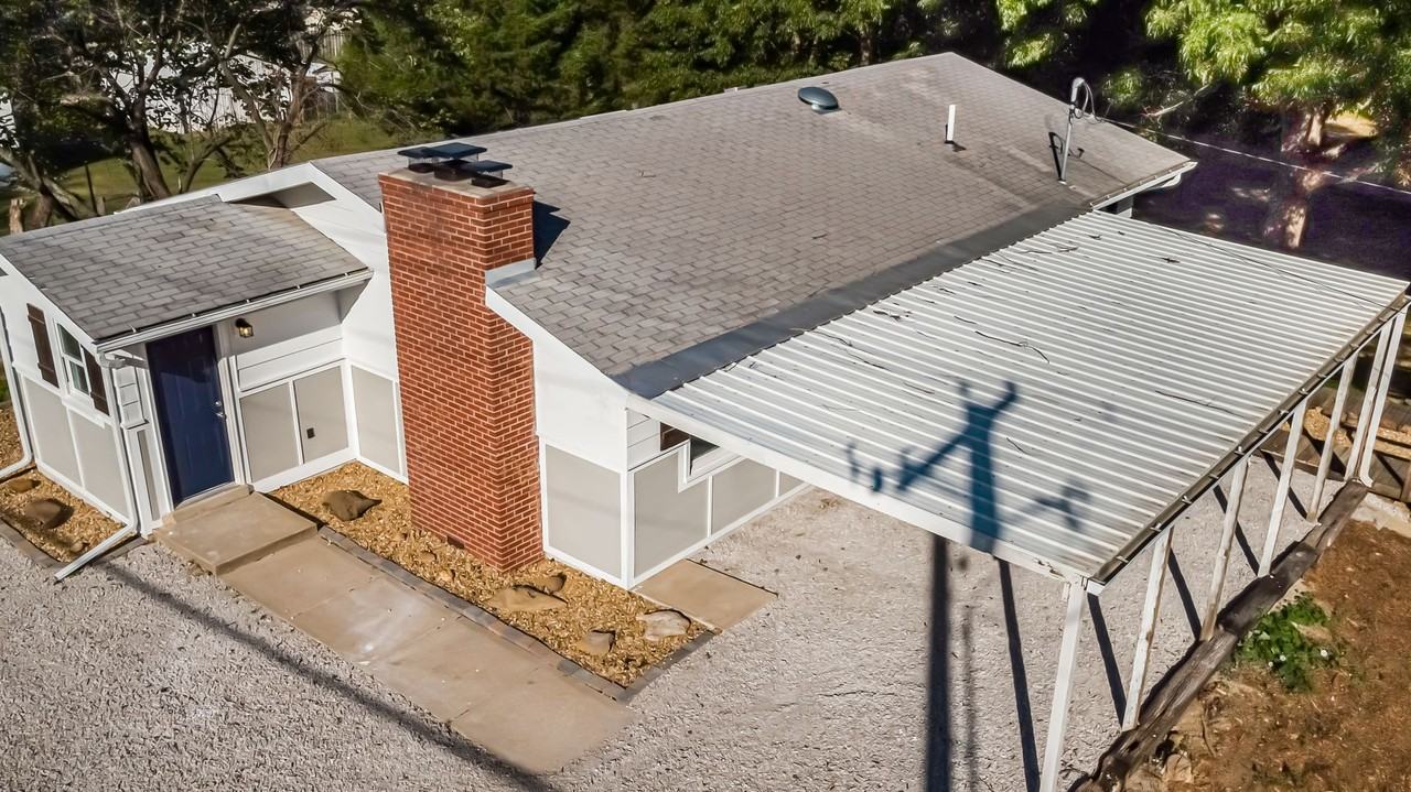 181 Se State Route 13 - Photo 5 of 42