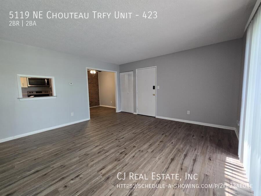 5119 Ne Chouteau Trfy #423 - Photo 5 of 11