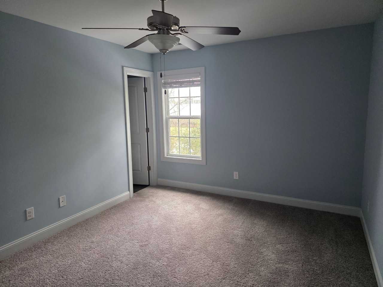 217 Grove Ln - Photo 6 of 12