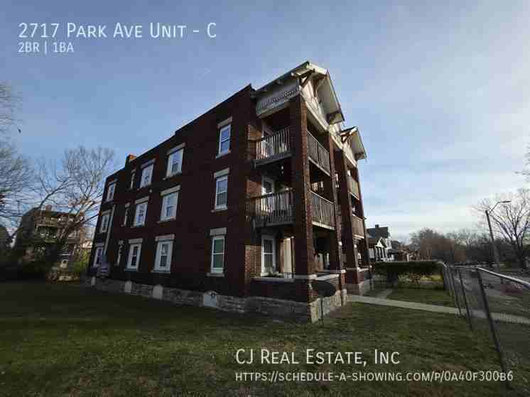 2717 Park Ave #C - Photo 2 of 11