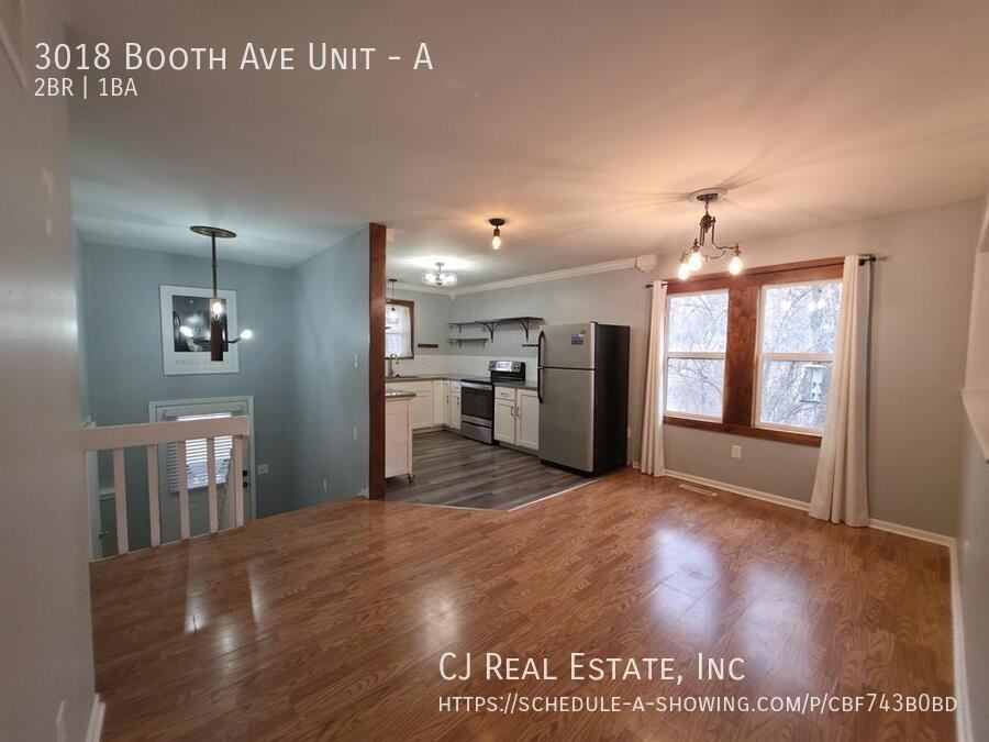 3018 Booth Ave #A - Photo 4 of 11