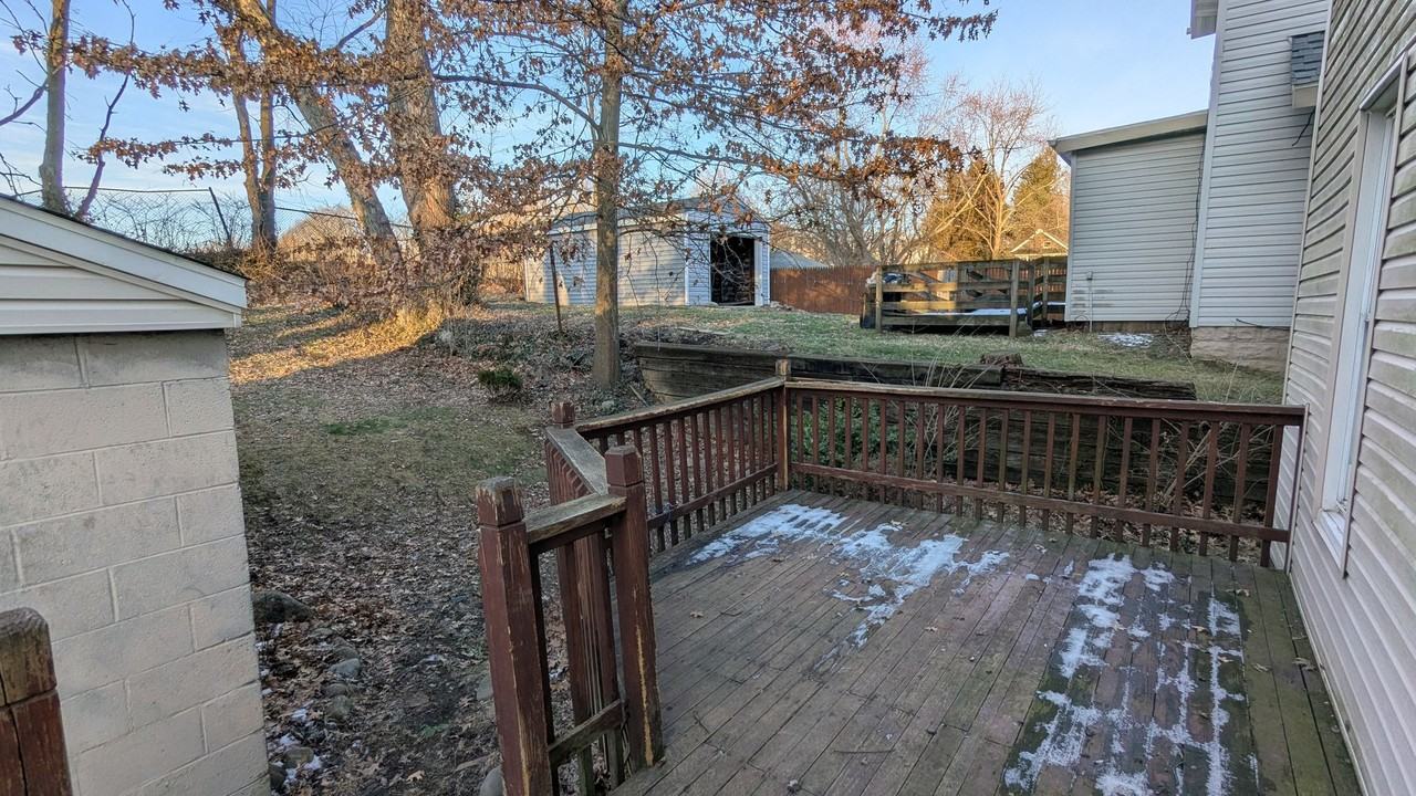 267 W Long St - Photo 6 of 34