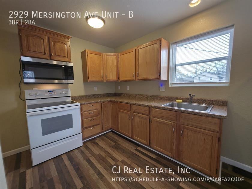 2929 Mersington Ave #B - Photo 5 of 11