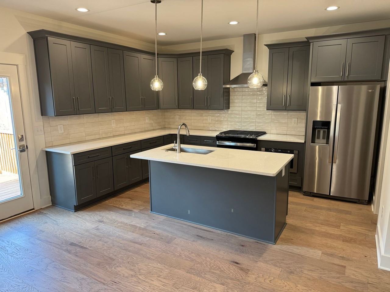 2442 Mills Bnd - Photo 7 of 50