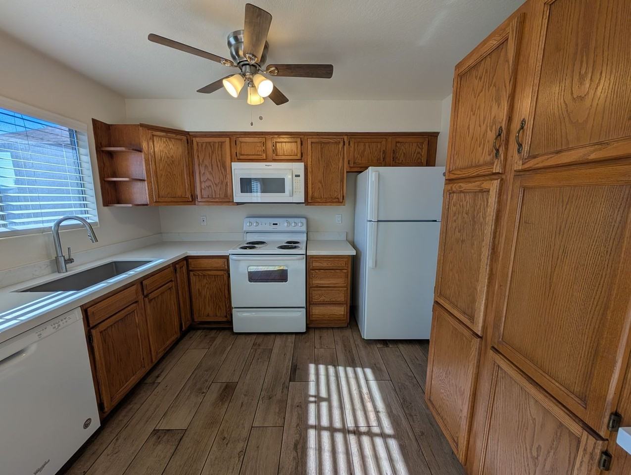 6431 W Monterey Pl - Photo 2 of 12