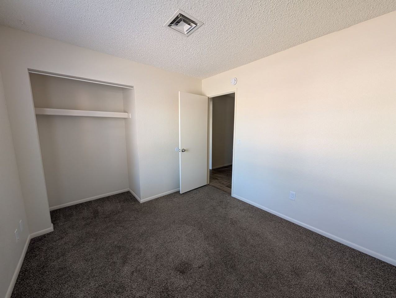 6431 W Monterey Pl - Photo 7 of 12