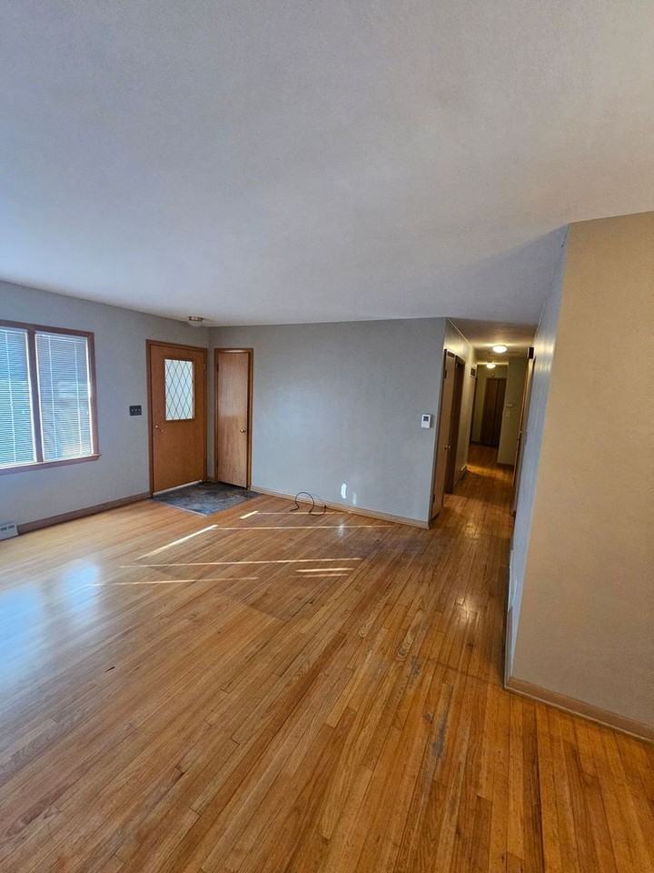 3948 N 96th St - Photo 2 of 19