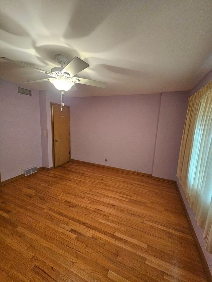 3948 N 96th St - Photo 5 of 19