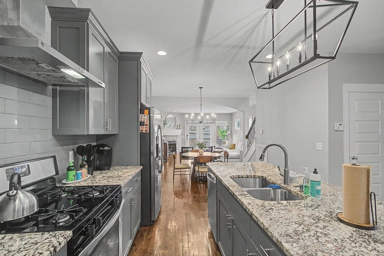 506A Buchanan St - Photo 6 of 34