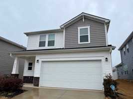 featured image of 220 Coulter Ct