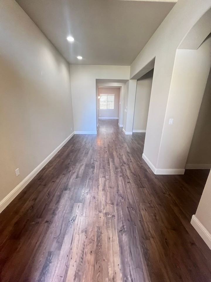 9219 Crowell Dr - Photo 2 of 23