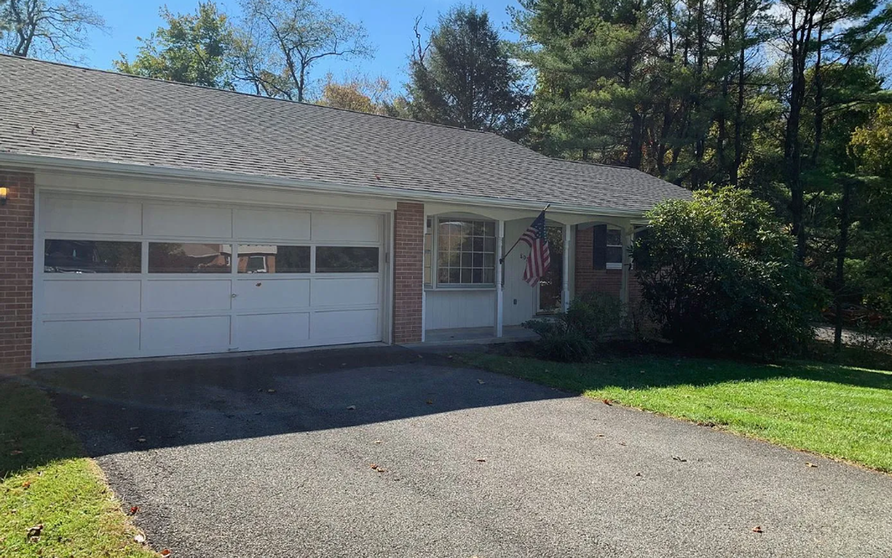 807 Broce Dr - Photo 2 of 15