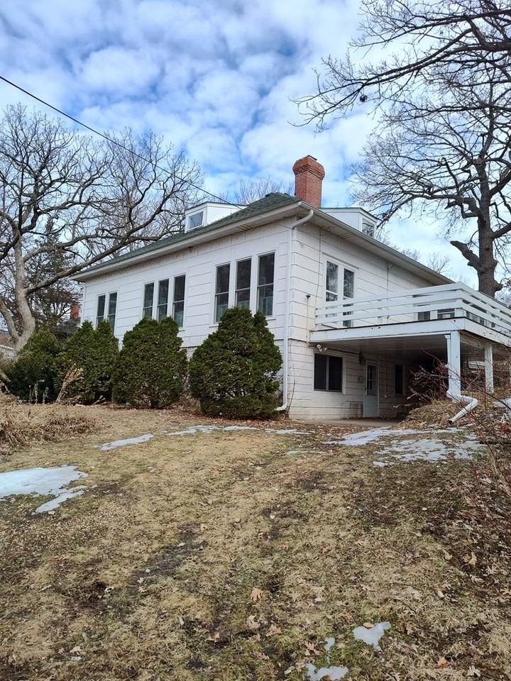 2767 Lake Elmo Ave N - Photo 2 of 17