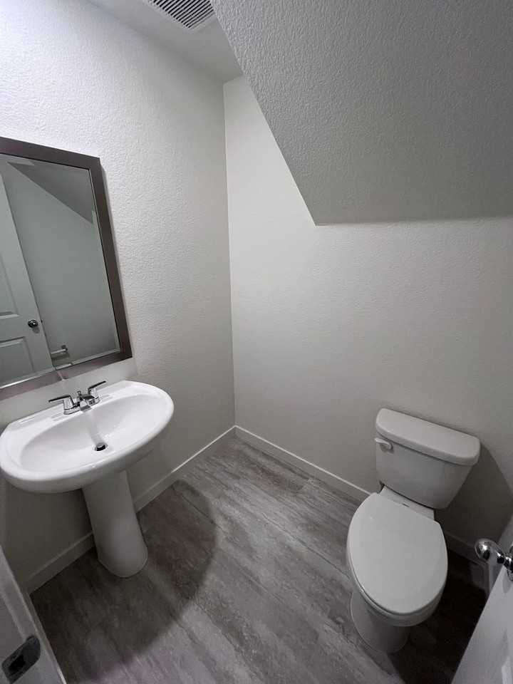 8049 Whippersnapper Way - Photo 5 of 19