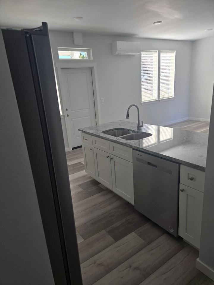 Galaxy Apartments in Umatilla!!!! - Photo 7 of 49