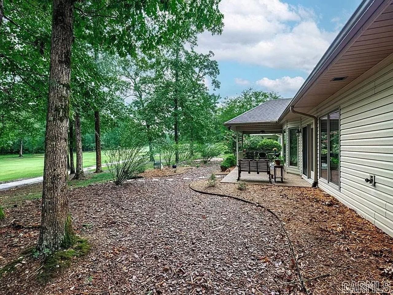 18 Hendaye Ln - Photo 7 of 21