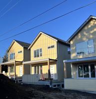 featured image of 1223 E Laurel St