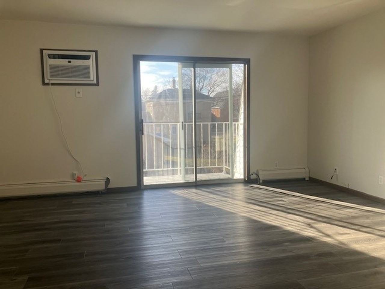 Happy Homes - 112 S Wisconsin St - Photo 3 of 29