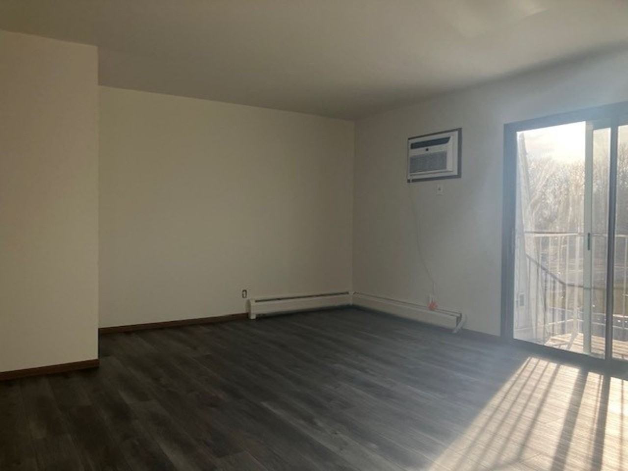 Happy Homes - 112 S Wisconsin St - Photo 6 of 29