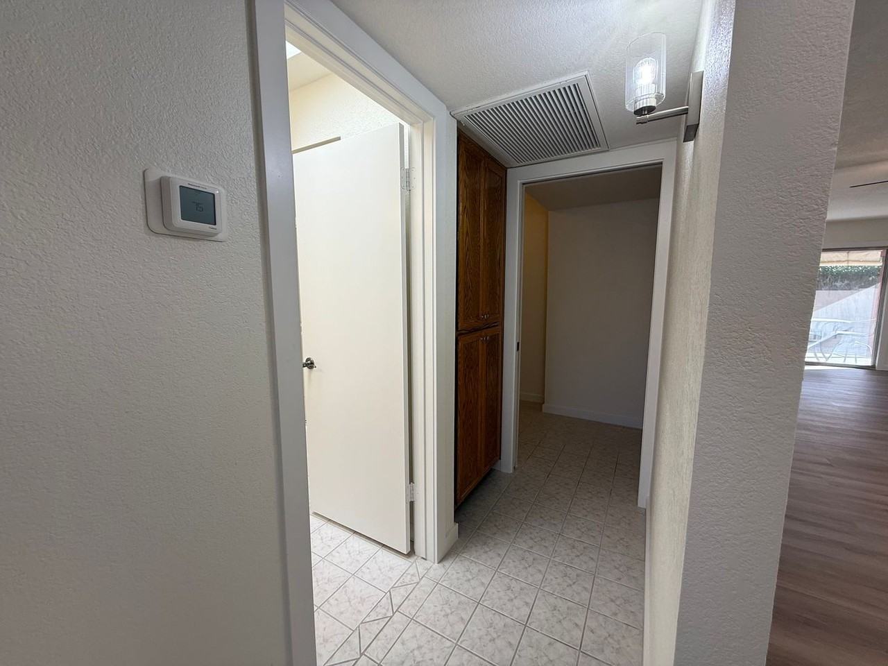 2533 E Wagoner Rd - Photo 6 of 30