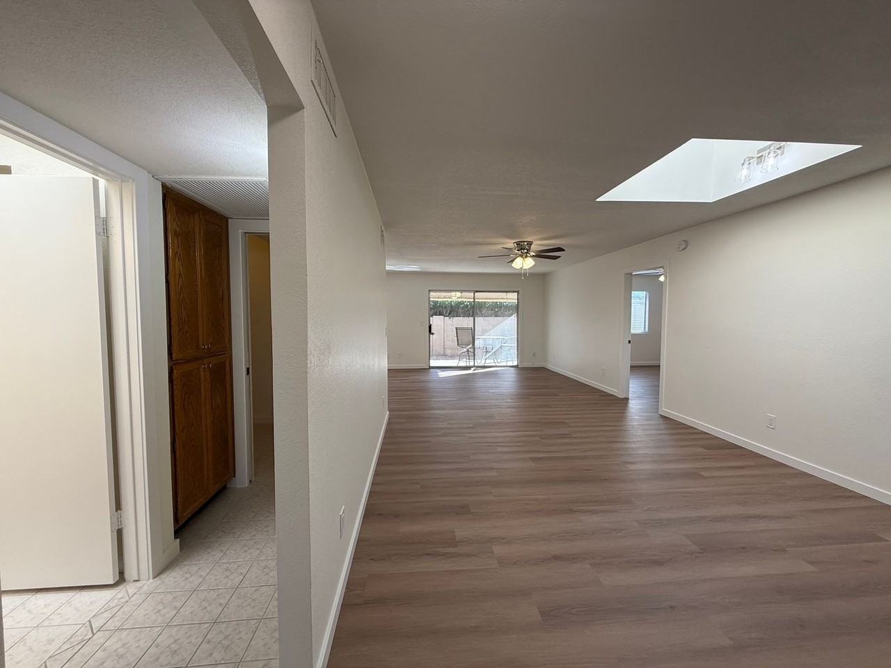 2533 E Wagoner Rd - Photo 7 of 30