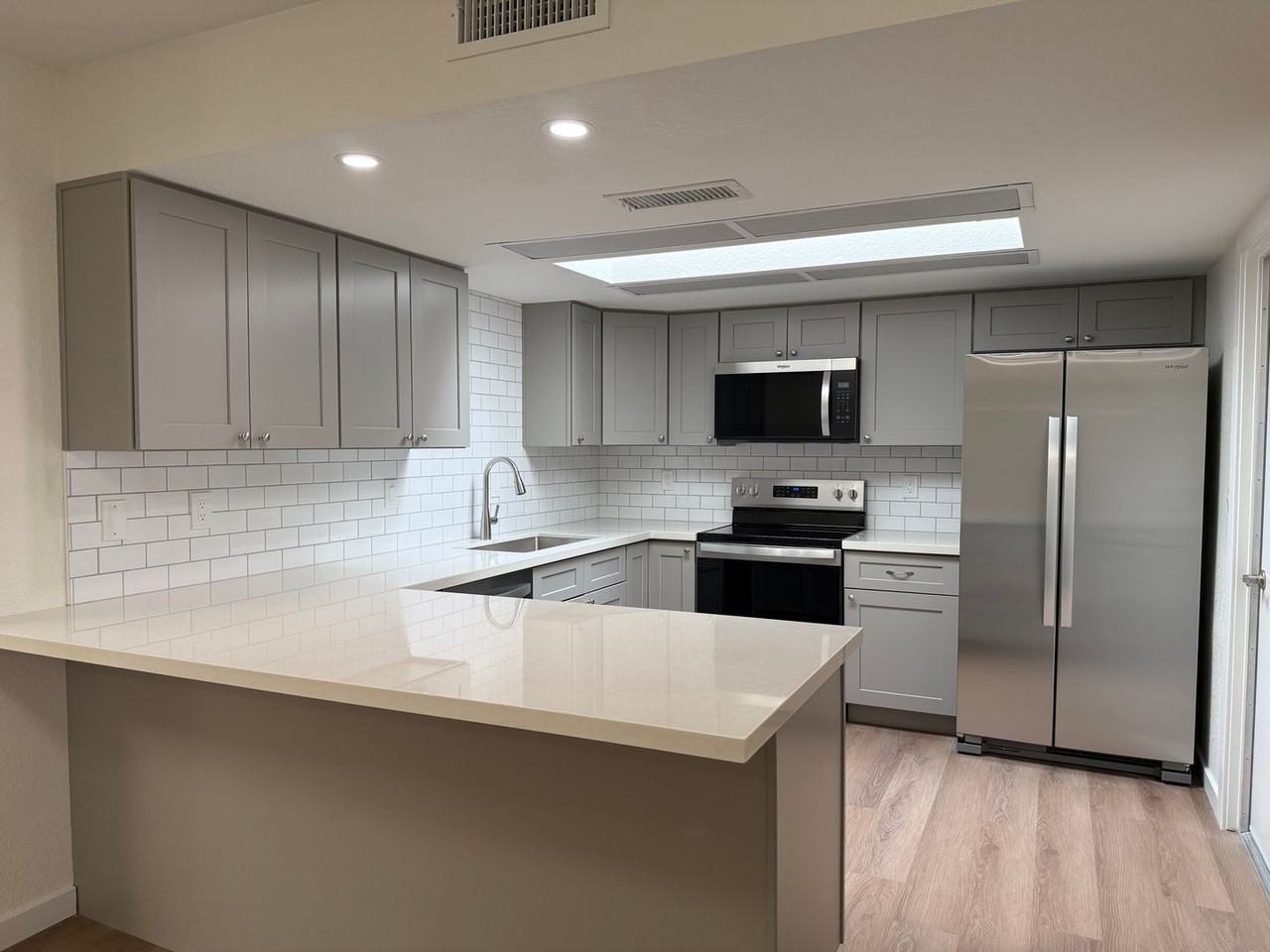 2533 E Wagoner Rd - Photo 5 of 30