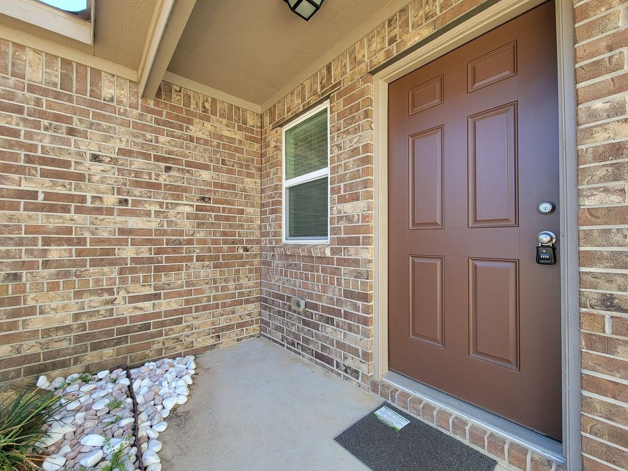 5627 Savanna Pasture Rd - Photo 3 of 47