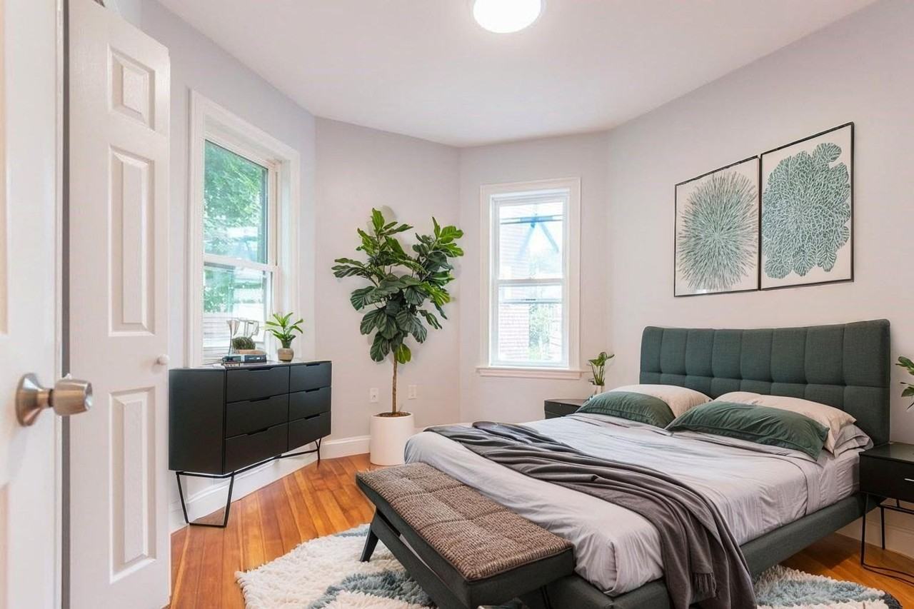 28 Hunnewell Ave - Photo 6 of 14