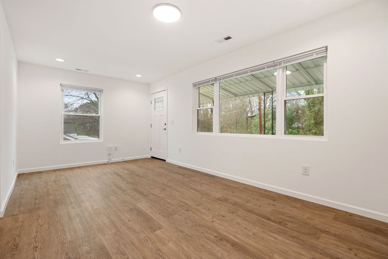 810 Cox Ave - Photo 6 of 20