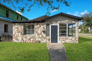 541 N Capen Ave - Photo 1 of 1