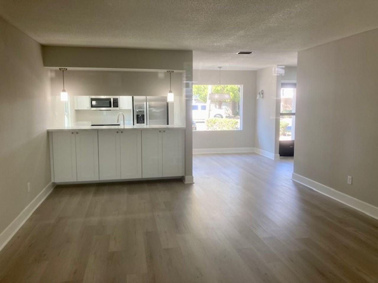 1215 N Egret Pt - Photo 7 of 32