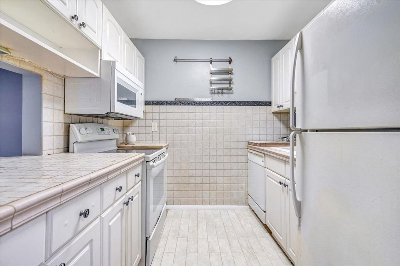 3254 S Semoran Blvd #22 - Photo 5 of 13