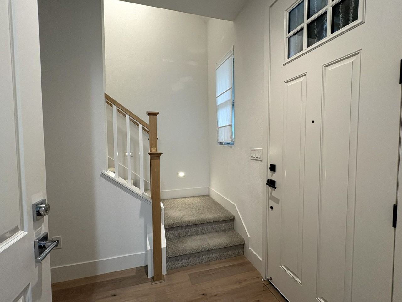1381 W Middlefield Rd - Photo 4 of 37