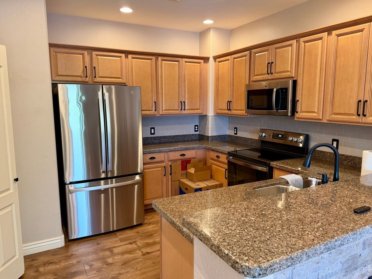 2425 W Bronco Butte Trl #2039 - Photo 7 of 21