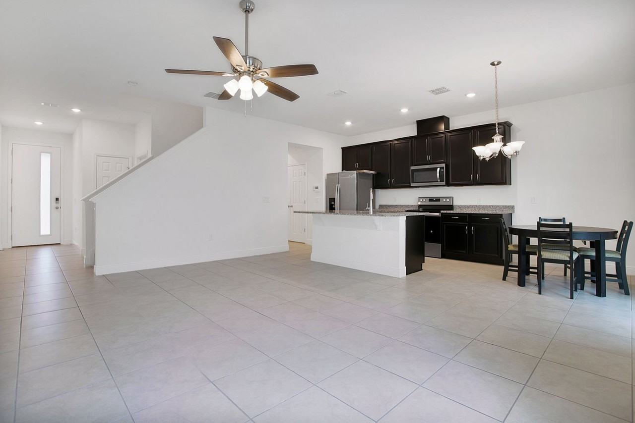 2460 Firstlight Way - Photo 2 of 24