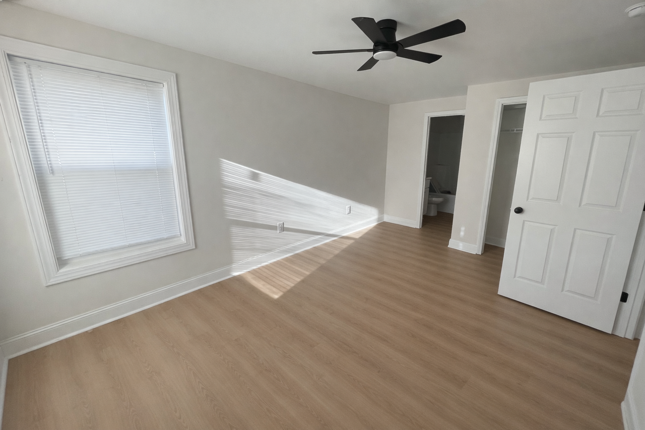 160 Indiana Ave - Photo 4 of 8