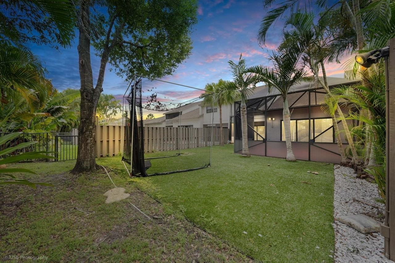 320 Deer Creek Wildwood Ln N #E - Photo 7 of 33