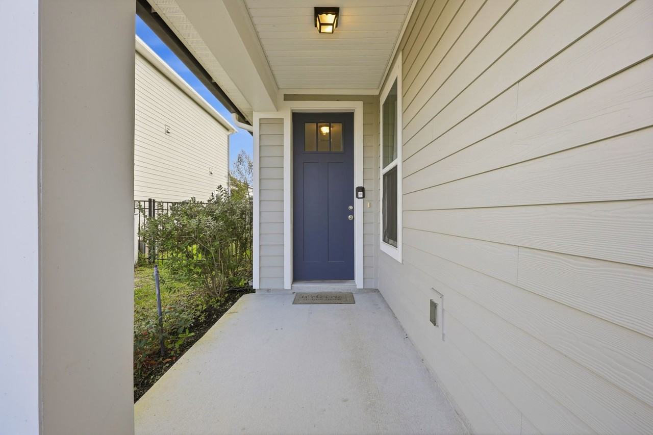 321 Beale Ave - Photo 2 of 50