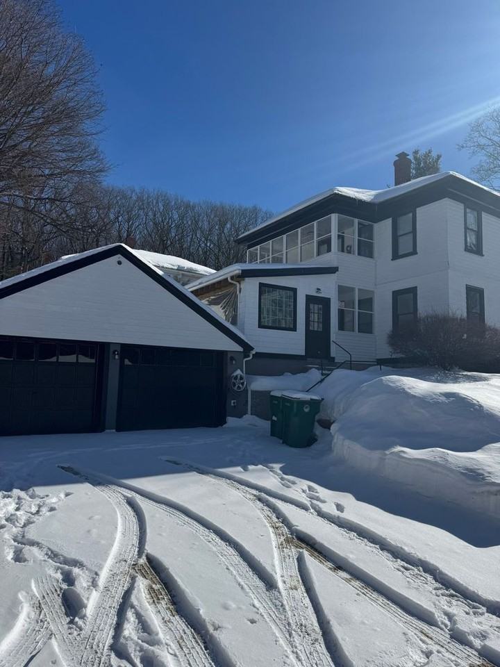 2 Harding St - Photo 3 of 25