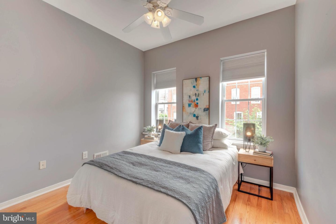 608 S Bouldin St - Photo 7 of 16