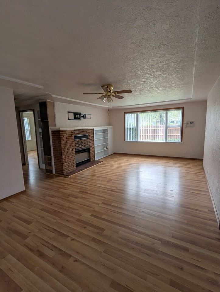 103 Alameda St - Photo 2 of 28