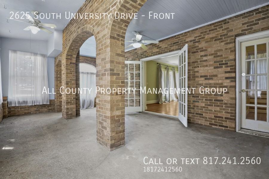 2625 S University Dr - Photo 2 of 15