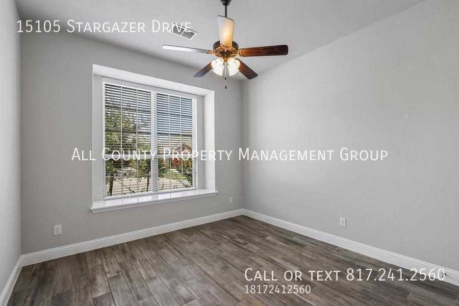 15105 Stargazer Dr - Photo 2 of 18